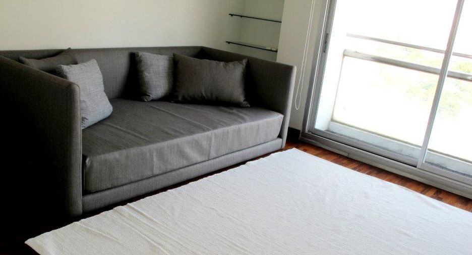 For rent 2 ベッドルーム condo in Sathon, Bangkok
