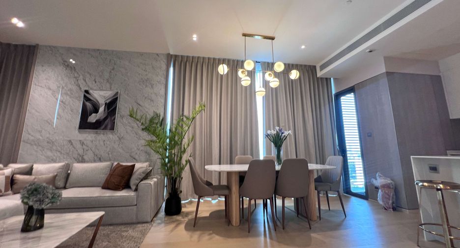 Condo en alquiler de 2 habitaciones en Khlong Toei, Bangkok