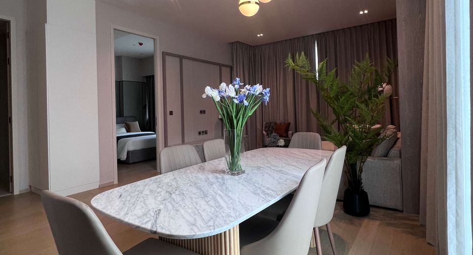 Condo en alquiler de 2 habitaciones en Khlong Toei, Bangkok
