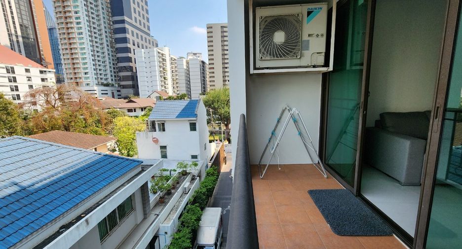 Wohnung zur Miete mit 2 Zimmer in Khlong Toei, Bangkok