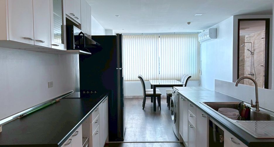 Condo en alquiler de 2 habitaciones en Watthana, Bangkok