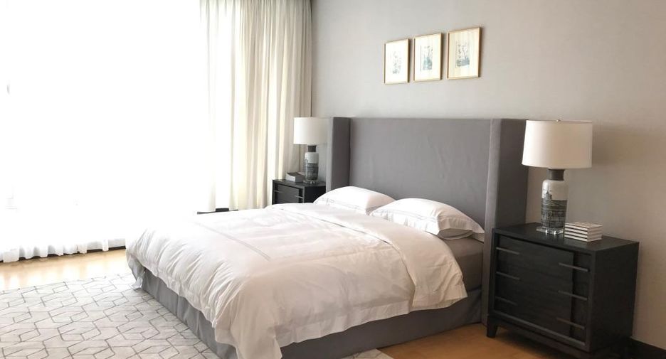 Condo en alquiler de 2 habitaciones en Pathum Wan, Bangkok