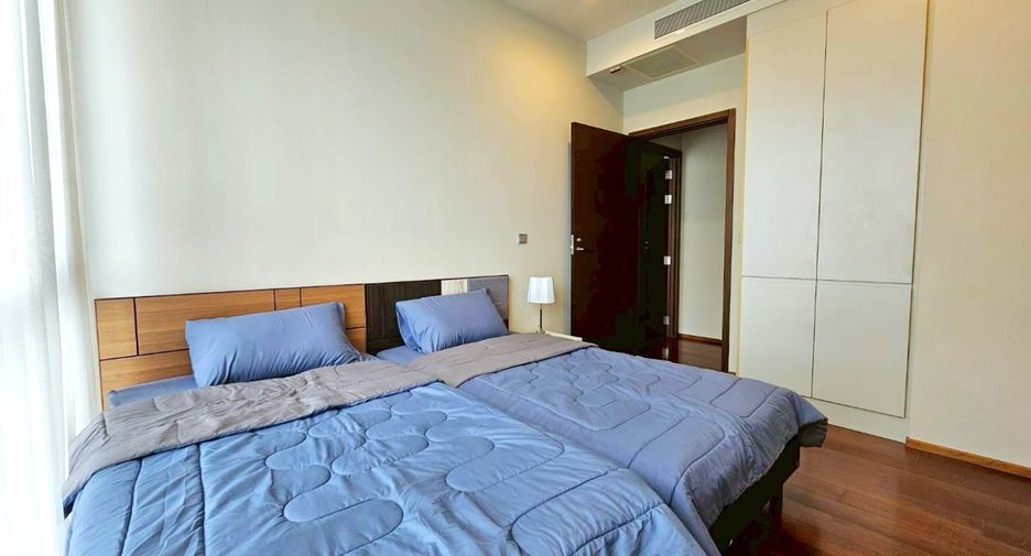 For rent 2 bedrooms condo in Watthana, Bangkok