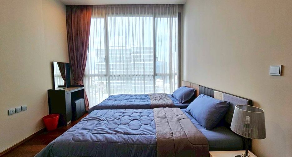 For rent 2 bedrooms condo in Watthana, Bangkok