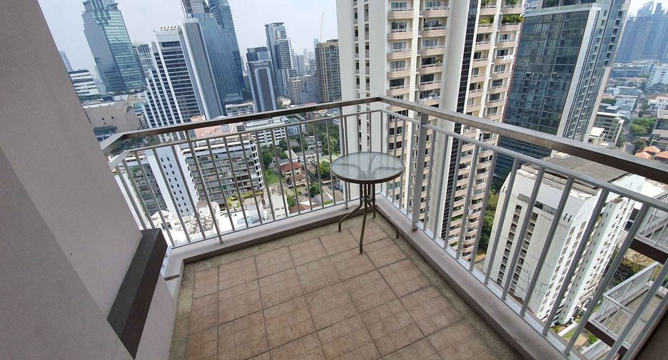 À louer 2 chambres condo à Khlong Toei, Bangkok
