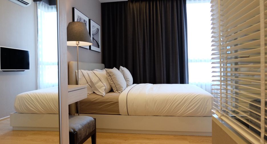 For rent 1 bed condo in Watthana, Bangkok