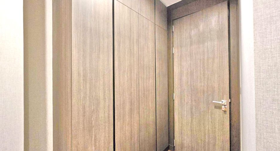 Condo en alquiler de 2 habitaciones en Khlong Toei, Bangkok