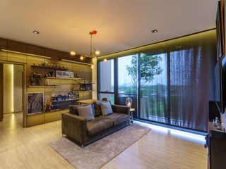 Condo en alquiler y en venta de 2 habitaciones en Suan Luang, Bangkok