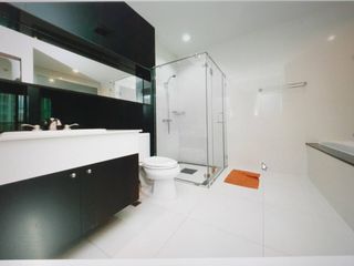 For rent 1 bed condo in Pathum Wan, Bangkok