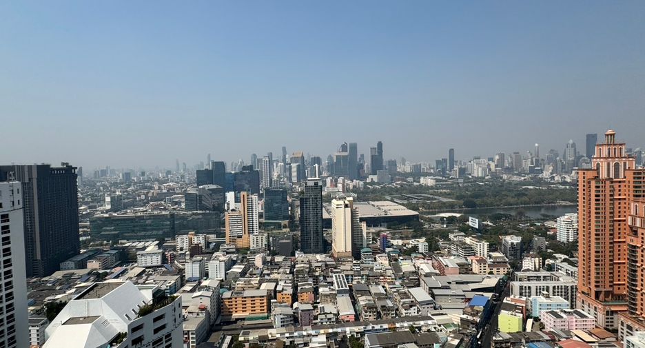 À louer 2 chambres condo à Khlong Toei, Bangkok