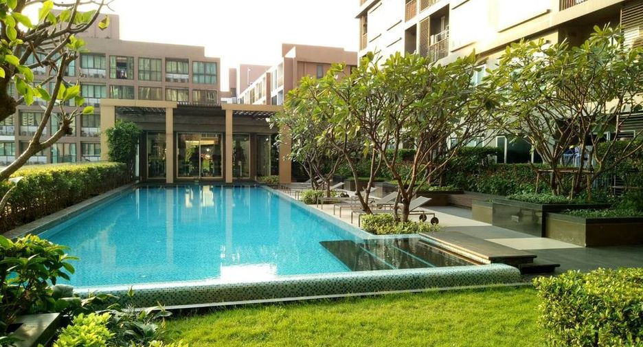 Wohnung zur Miete und zum Kauf mit 2 Zimmer in Khlong San, Bangkok