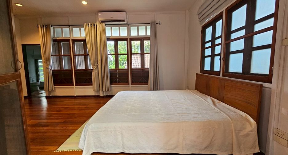 ให้เช่า 3 ห้องนอน บ้านเดี่ยว ใน คลองเตย, กรุงเทพฯ