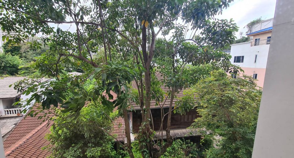 Wohnung zur Miete mit 1 Zimmer in Khlong Toei, Bangkok