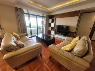 Wohnung zur Miete mit 4 Zimmer in Khlong Toei, Bangkok