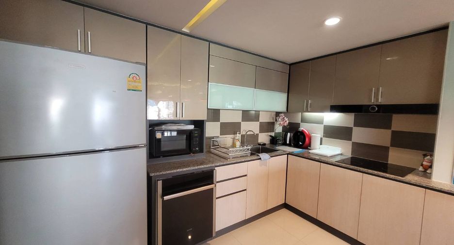 Wohnung zur Miete mit 4 Zimmer in Khlong Toei, Bangkok