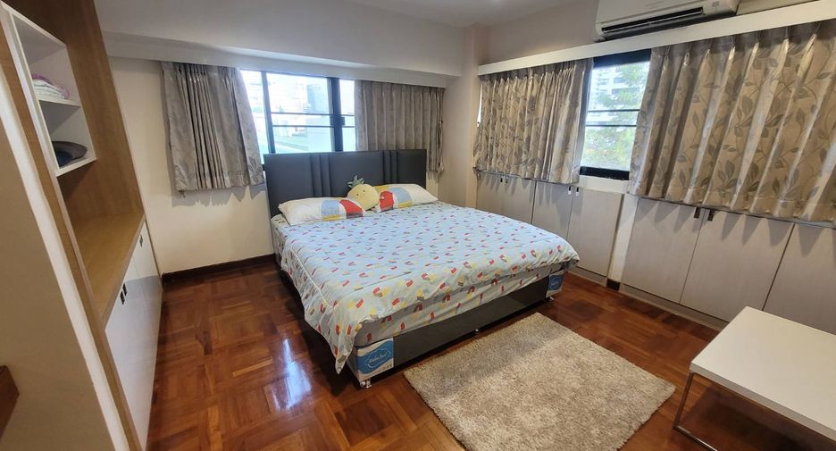 Wohnung zur Miete mit 4 Zimmer in Khlong Toei, Bangkok