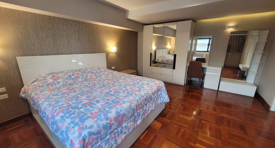 Wohnung zur Miete mit 4 Zimmer in Khlong Toei, Bangkok