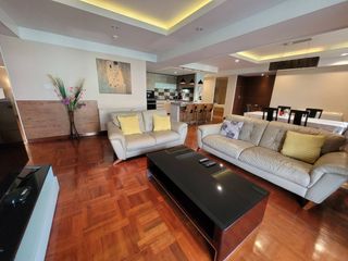 Wohnung zur Miete mit 4 Zimmer in Khlong Toei, Bangkok