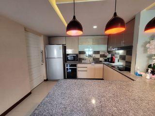 Wohnung zur Miete mit 4 Zimmer in Khlong Toei, Bangkok