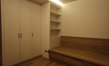 For rent and for sale 2 bedrooms condo in Watthana, Bangkok