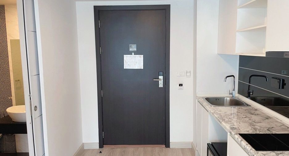 À vendre studio condo à Bang Lamung, Chonburi