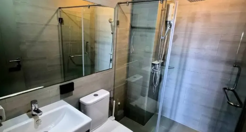 À vendre 1 chambre condo à Mueang Rayong, Rayong