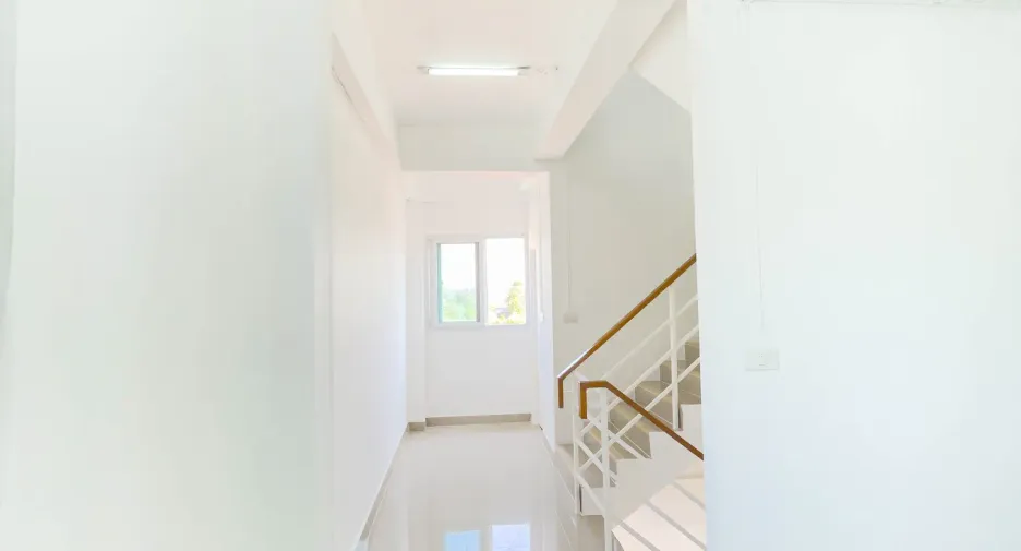À vendre 2 chambres local commercial à Sam Phran, Nakhon Pathom