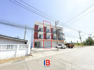 Gewerbefläche zum Kauf mit 2 Zimmer in Sam Phran, Nakhon Pathom