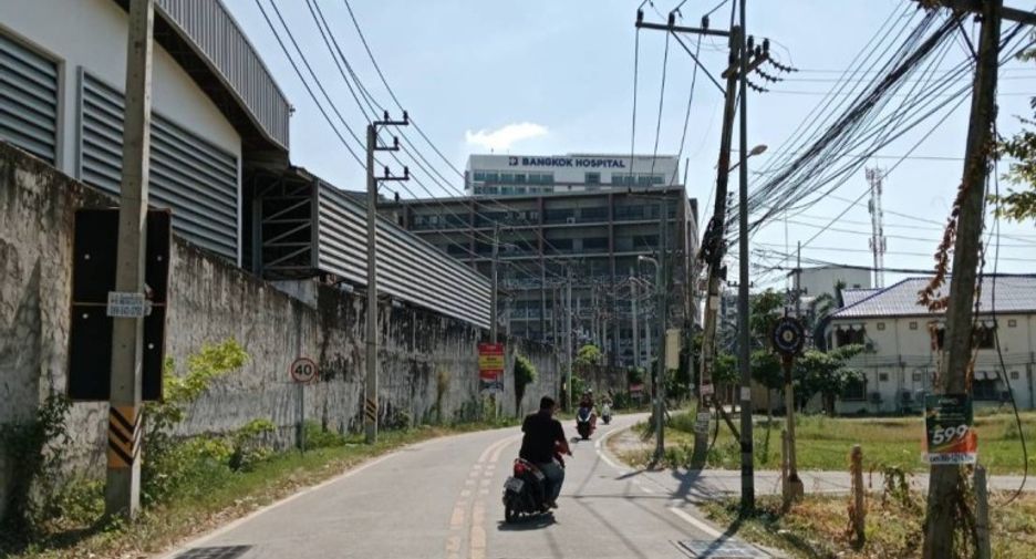 出售 土地 在 Bang Lamung, Chon Buri