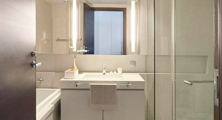 For rent 1 bed condo in Watthana, Bangkok
