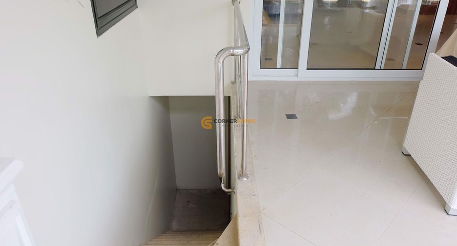 For rent 4 ベッドルーム house in Jomtien, Pattaya