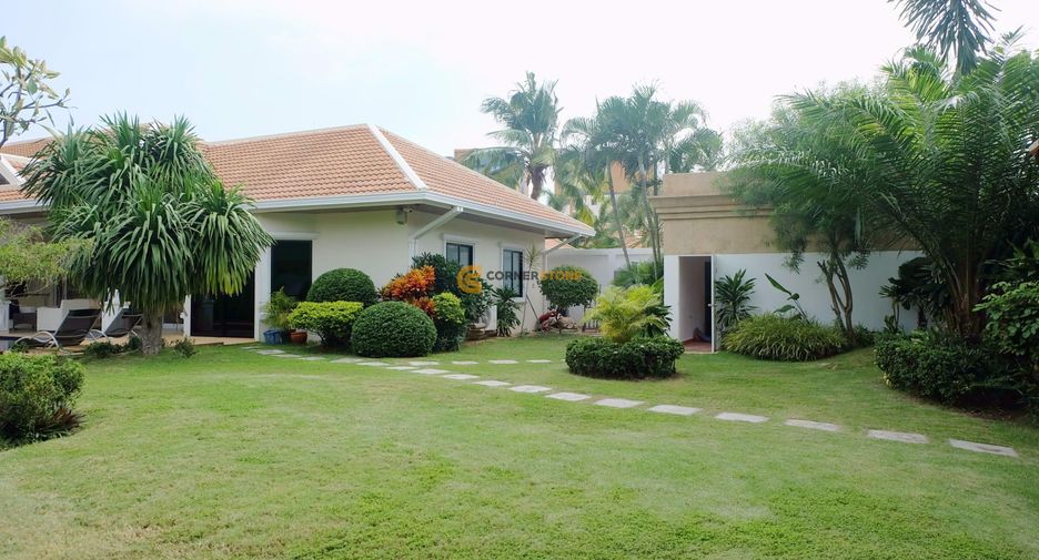 For rent 4 ベッドルーム house in Jomtien, Pattaya