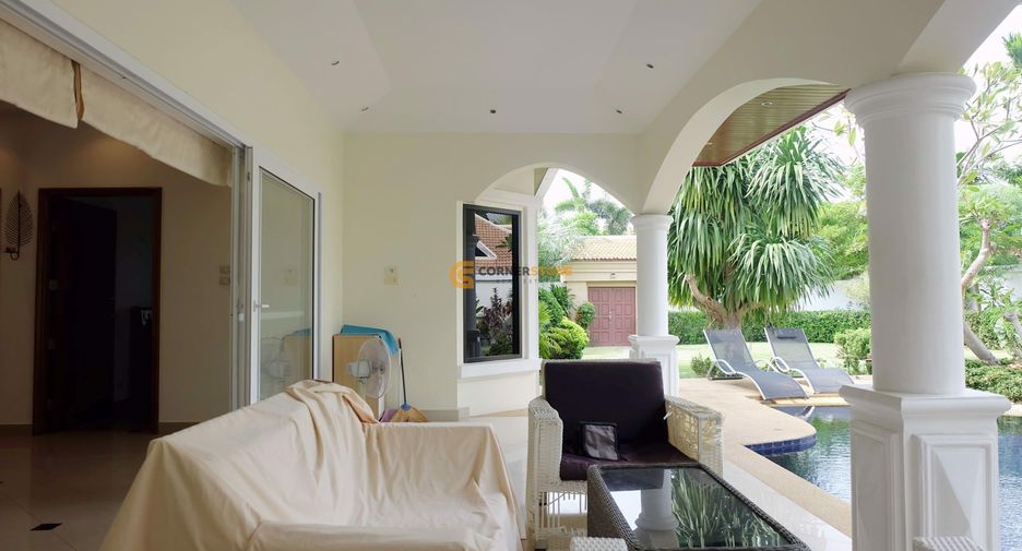 For rent 4 ベッドルーム house in Jomtien, Pattaya