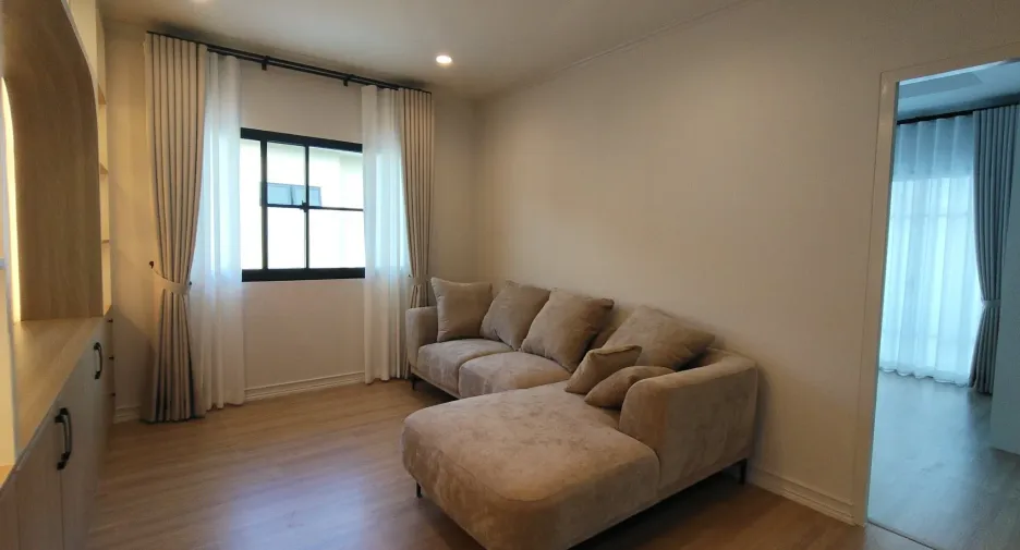 For rent 4 bedrooms house in Mae Rim, Chiang Mai