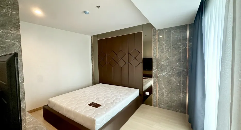 For sale 2 bedrooms condo in Yan Nawa, Bangkok