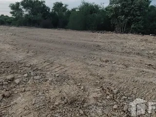 À vendre terrain à Sai Noi, Nonthaburi