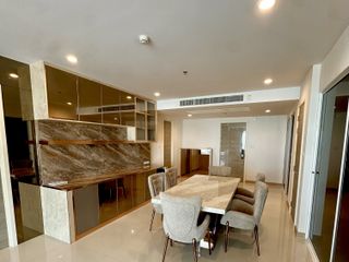 For sale 2 bedrooms condo in Yan Nawa, Bangkok