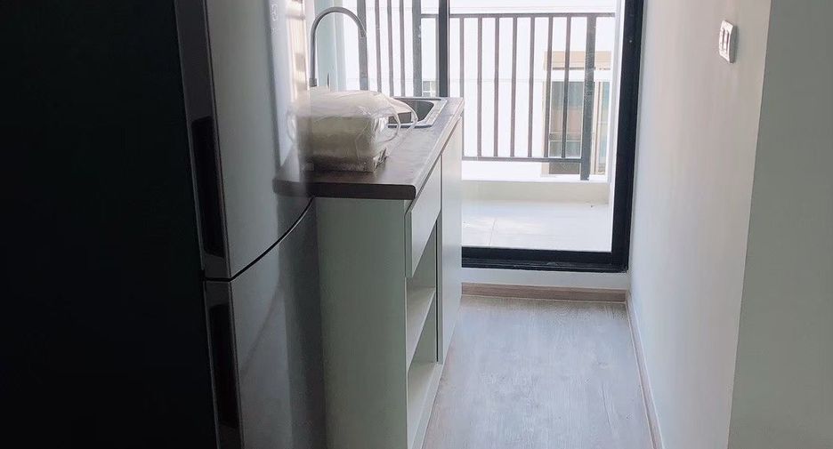 For sale 1 bed condo in Phra Khanong, Bangkok