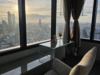 For sale 2 bedrooms condo in Bang Rak, Bangkok