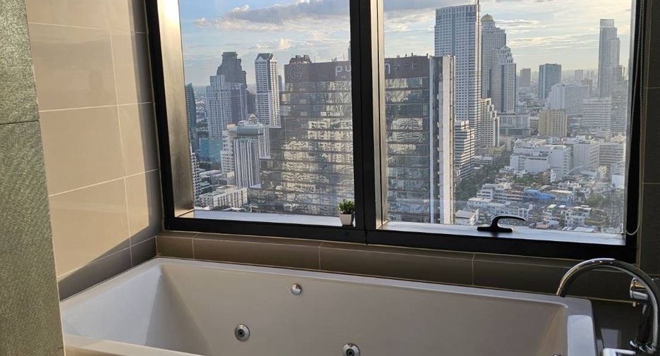For sale 2 bedrooms condo in Bang Rak, Bangkok