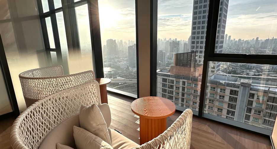 À louer 1 chambre condo à Phra Khanong, Bangkok