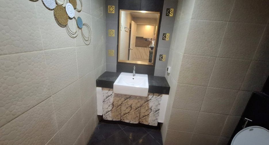 For rent 1 bed condo in Bang Lamung, Chonburi