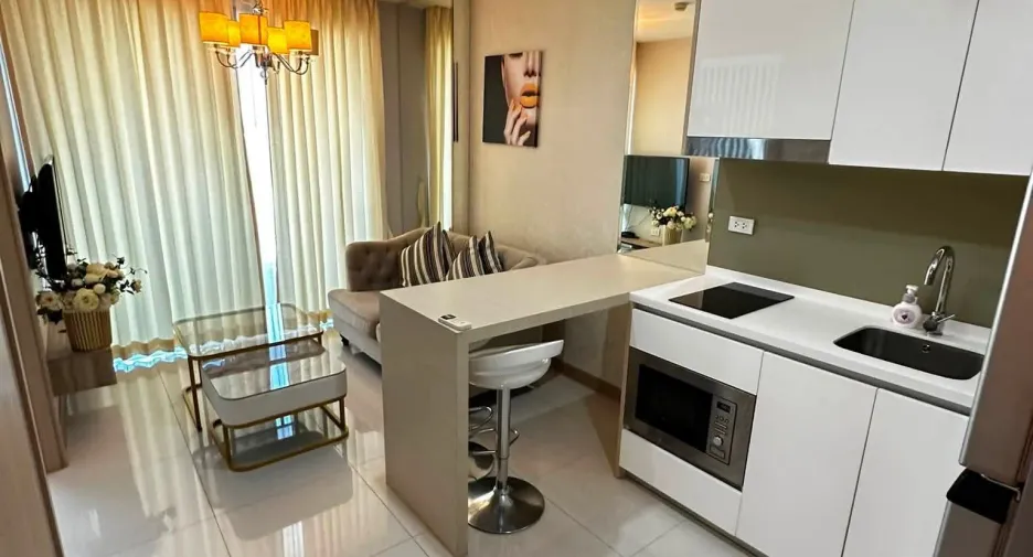 Condo en alquiler de 1 habitaciones en Jomtien, Pattaya