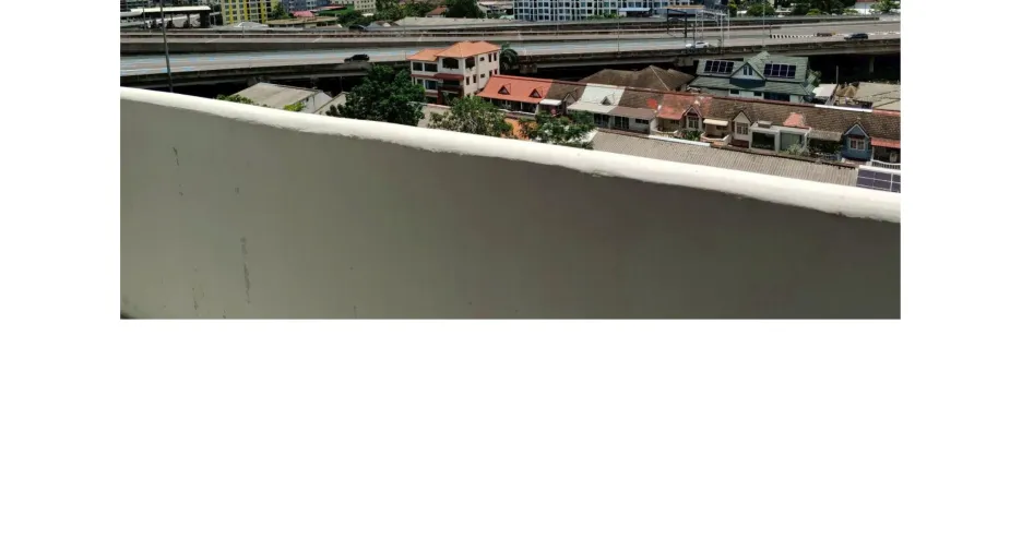 For rent 2 ベッドルーム condo in Phra Khanong, Bangkok