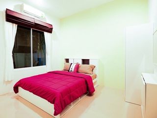 À vendre 2 chambres maison de ville à Mueang Phuket, Phuket