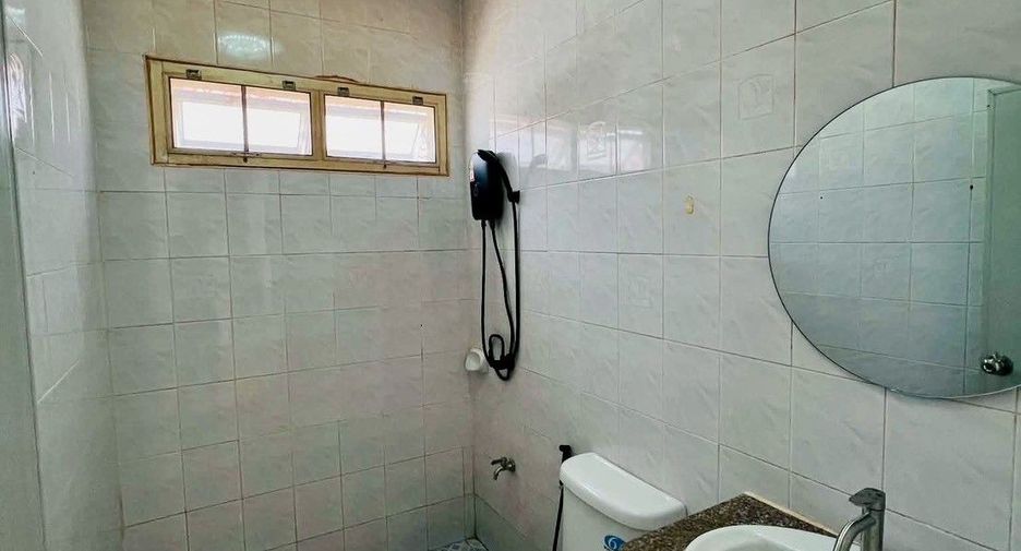 For rent 3 bedrooms house in Bang Lamung, Chonburi