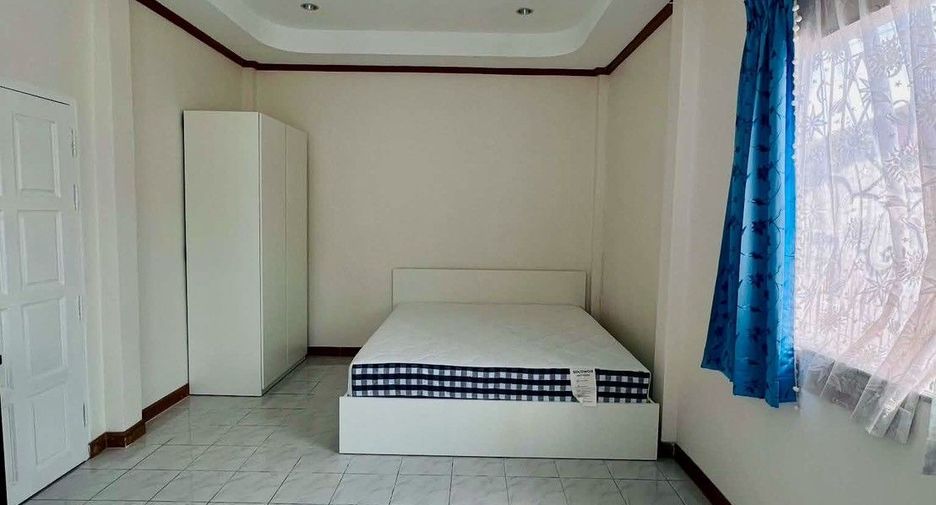 For rent 3 bedrooms house in Bang Lamung, Chonburi