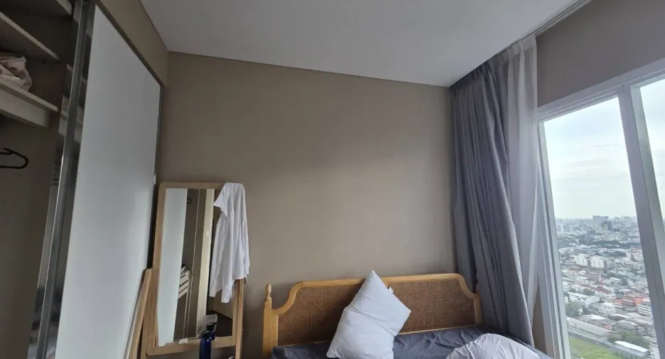 For rent 2 bedrooms condo in Chatuchak, Bangkok