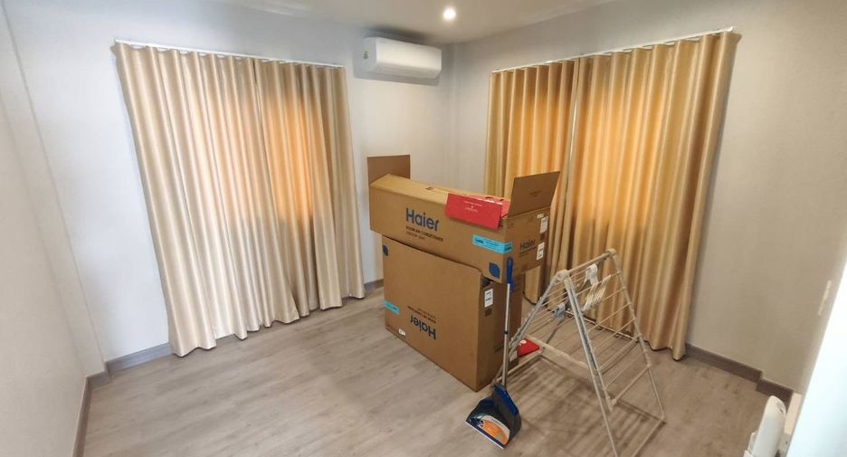 For rent 4 bedrooms house in Hang Dong, Chiang Mai