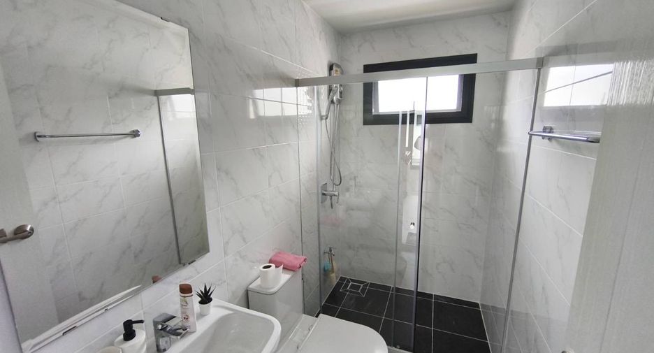 For rent 4 bedrooms house in Hang Dong, Chiang Mai